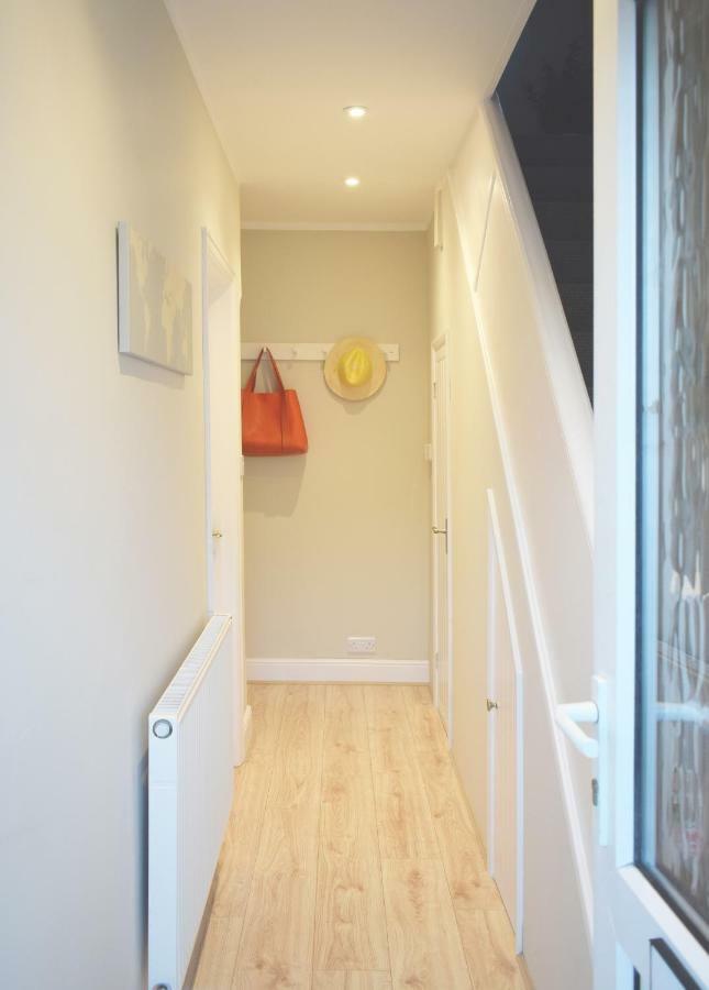 Charming Three Bed Home Near City Centre And Hospital 南安普敦 外观 照片